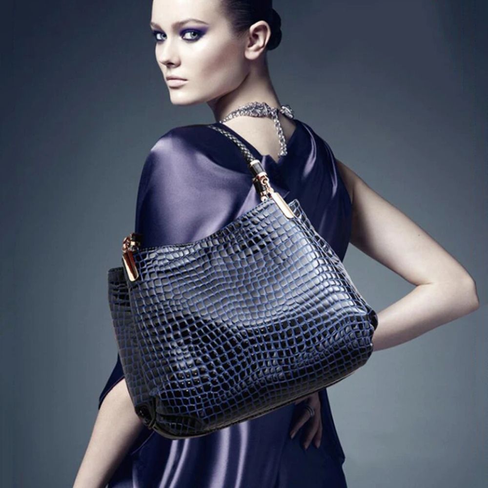 BORSA IN PELLE - CALANTHA