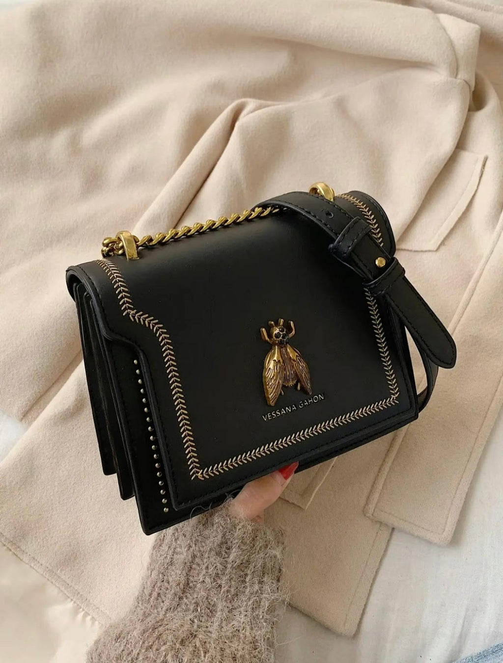 KATÉLORIA CHAIN BAG