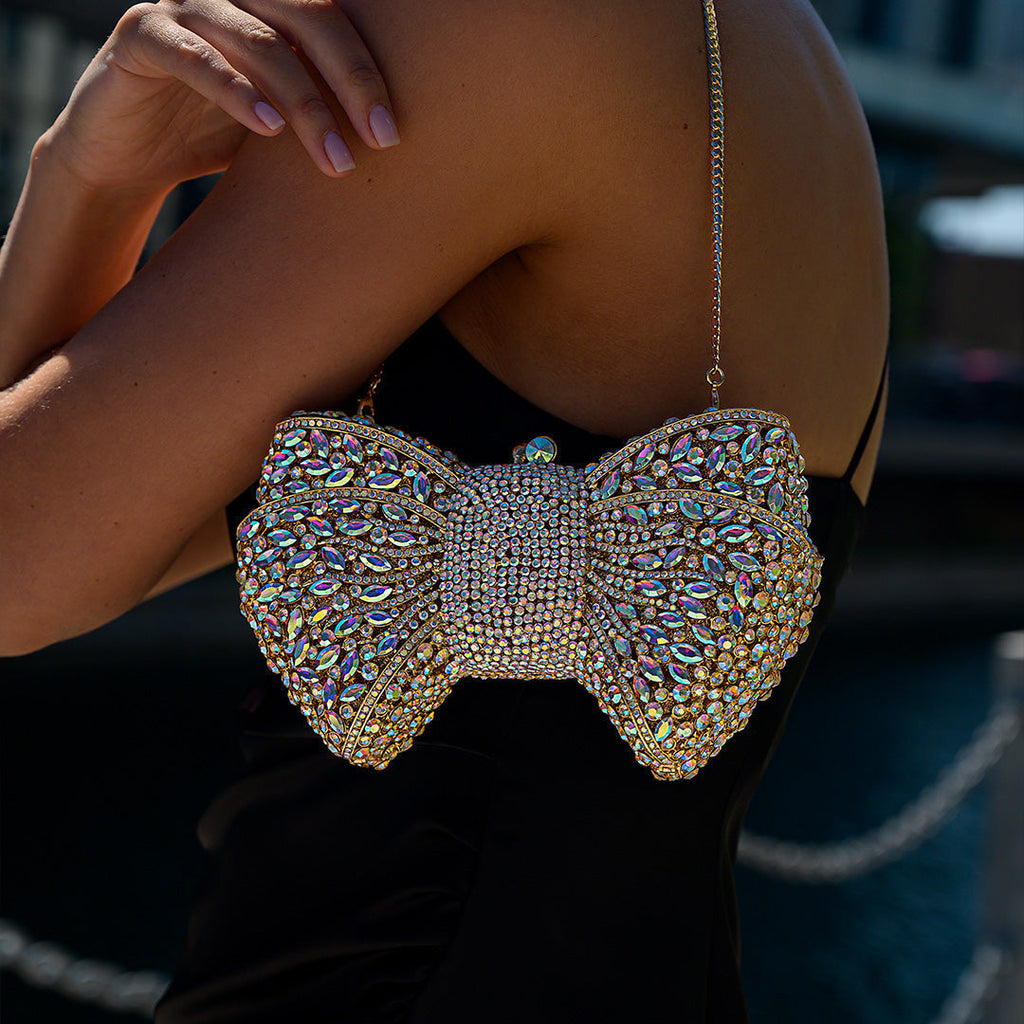 POCHETTE CON FIOCCO E STRASS - BIANCA