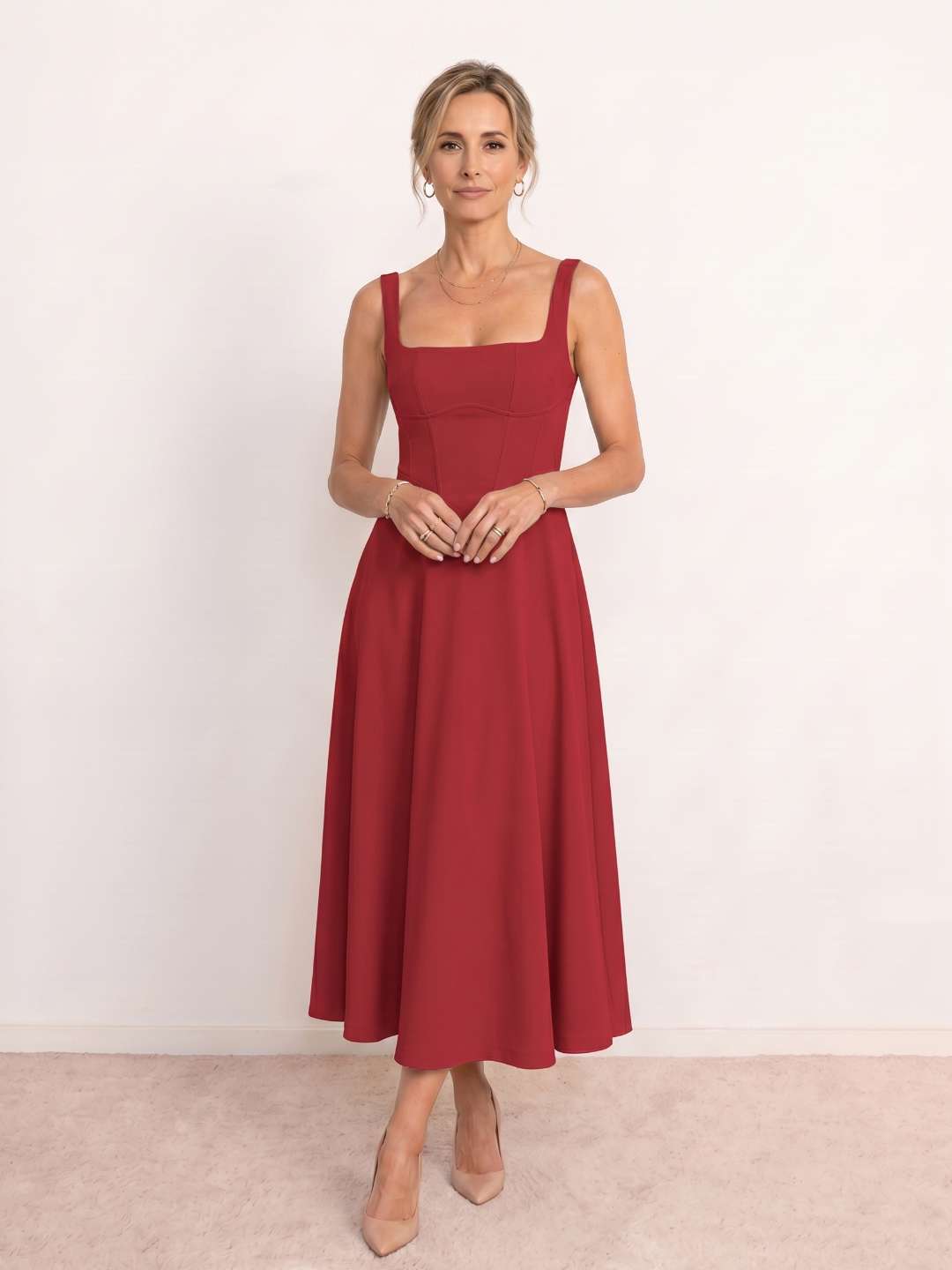 Midi dress with a square neckline