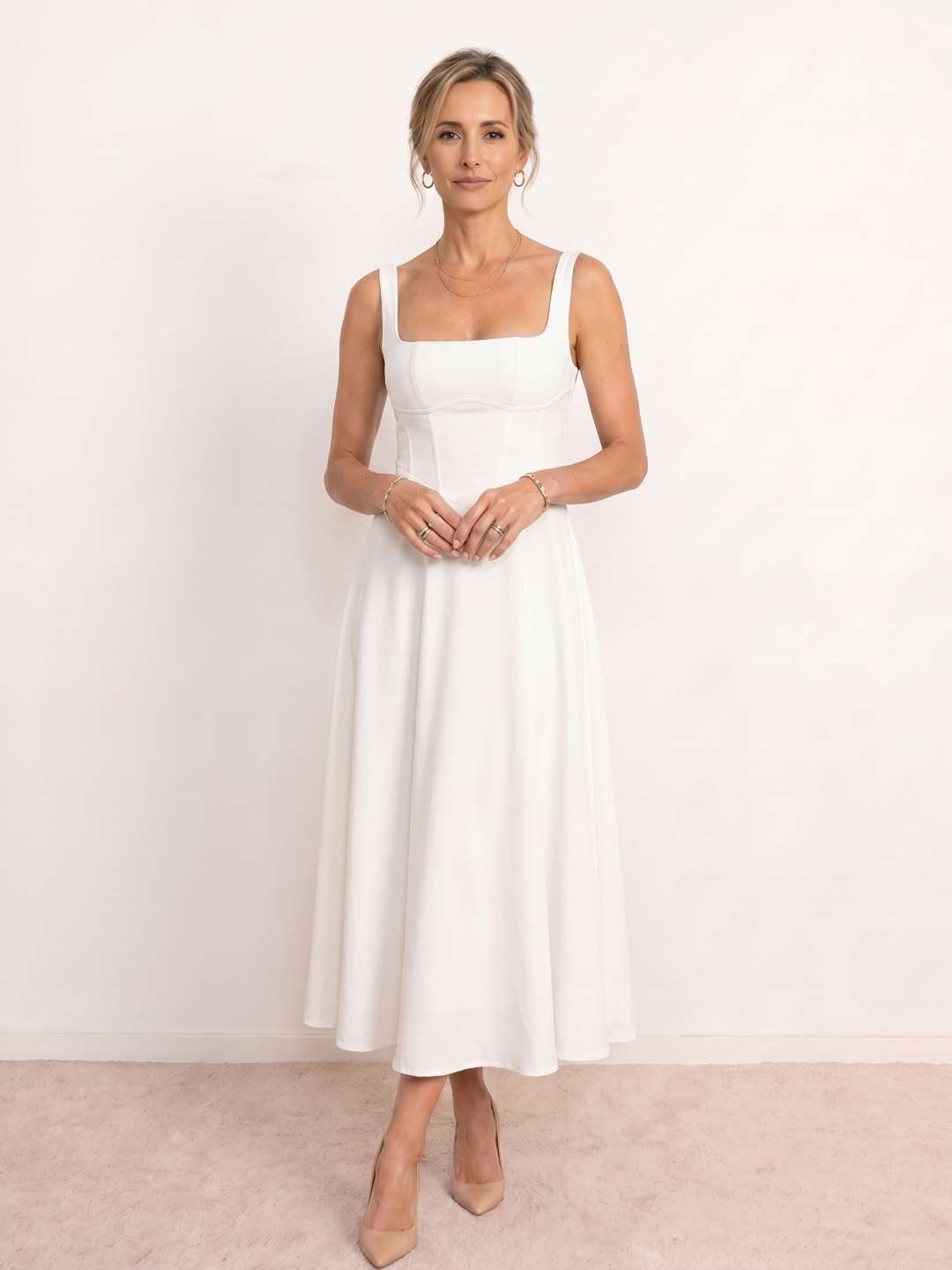 Midi dress with a square neckline