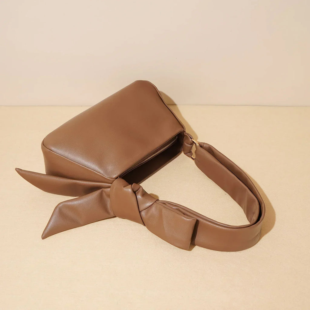 BORSA A TRACOLLA CON FIOCCO - HILDA