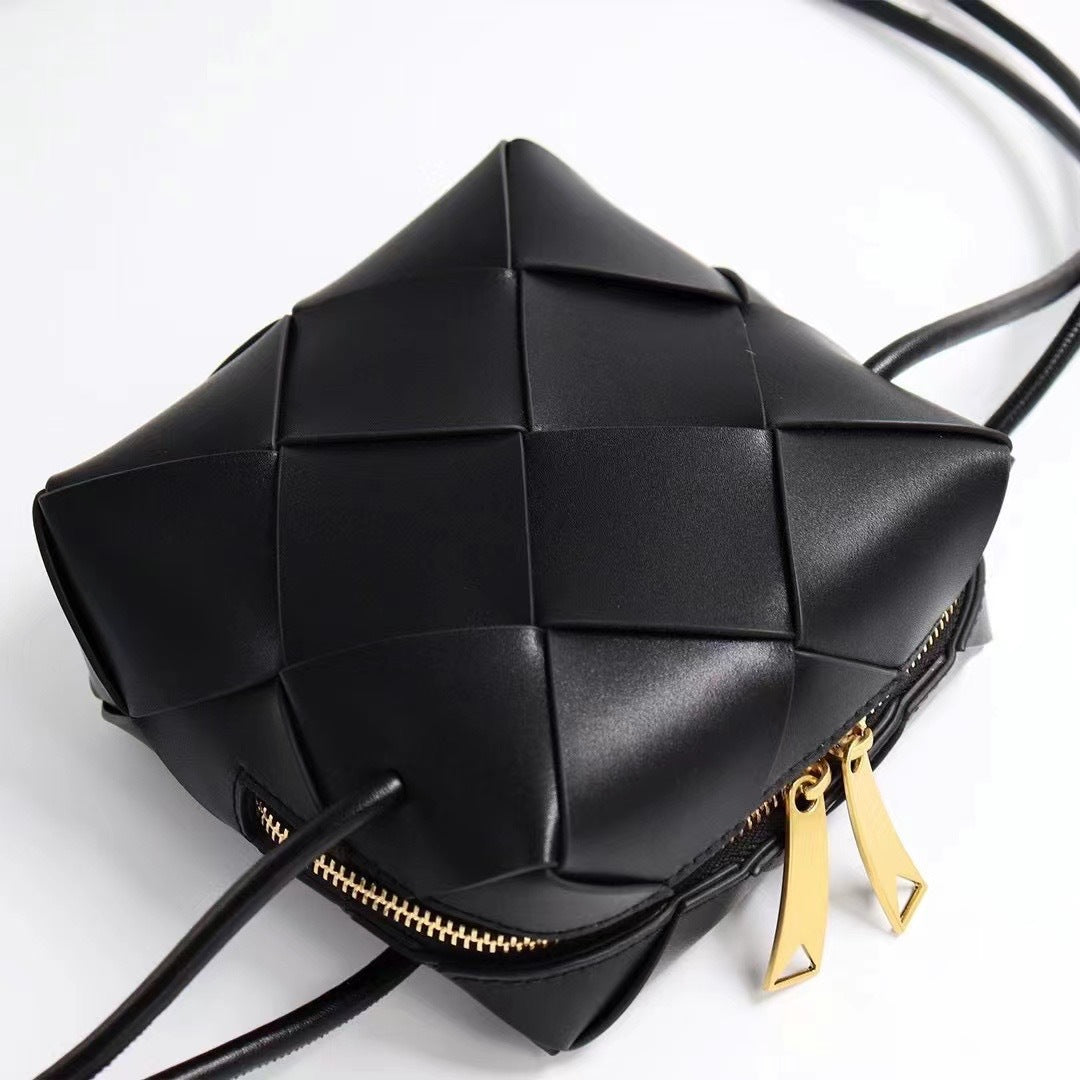 MINI BORSA A TRACOLLA IN PELLE - SAMIRA