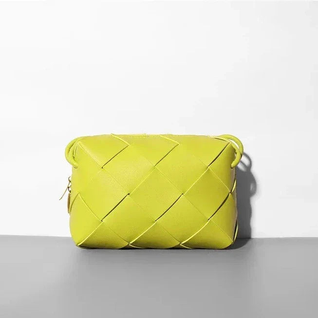 BORSA A TRACOLLA MEDIA IN PELLE - ZÉLIA