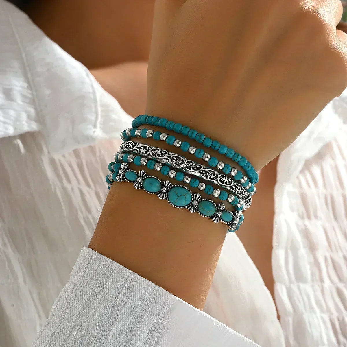 Verónica - Turquoise Beaded Bracelet Set