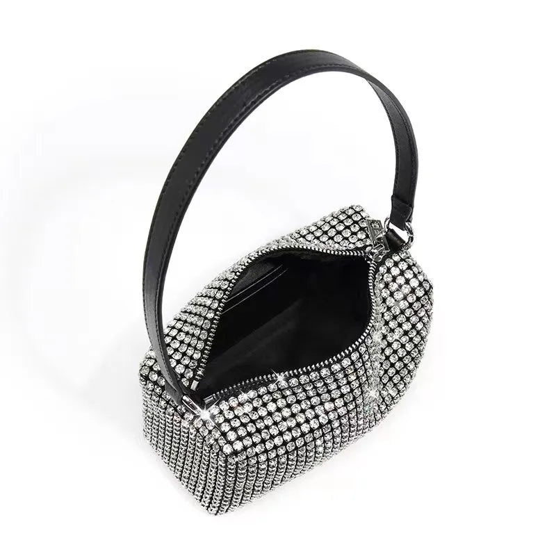 BORSA - CLARA