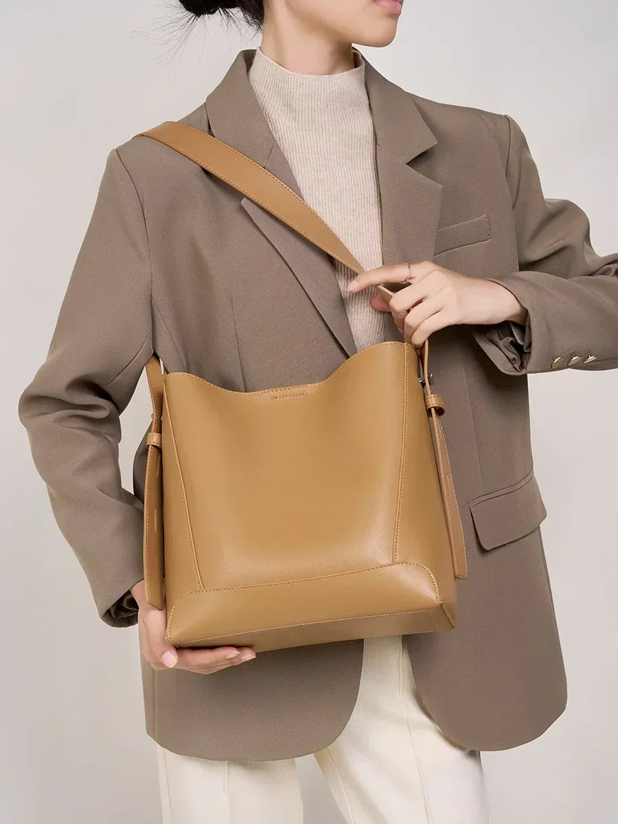BORSA - PENÉLOPE