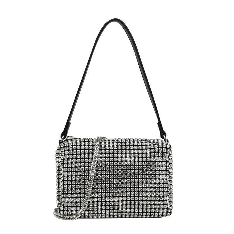 BORSA COMPATTA CON BORCHIE - LUXURY