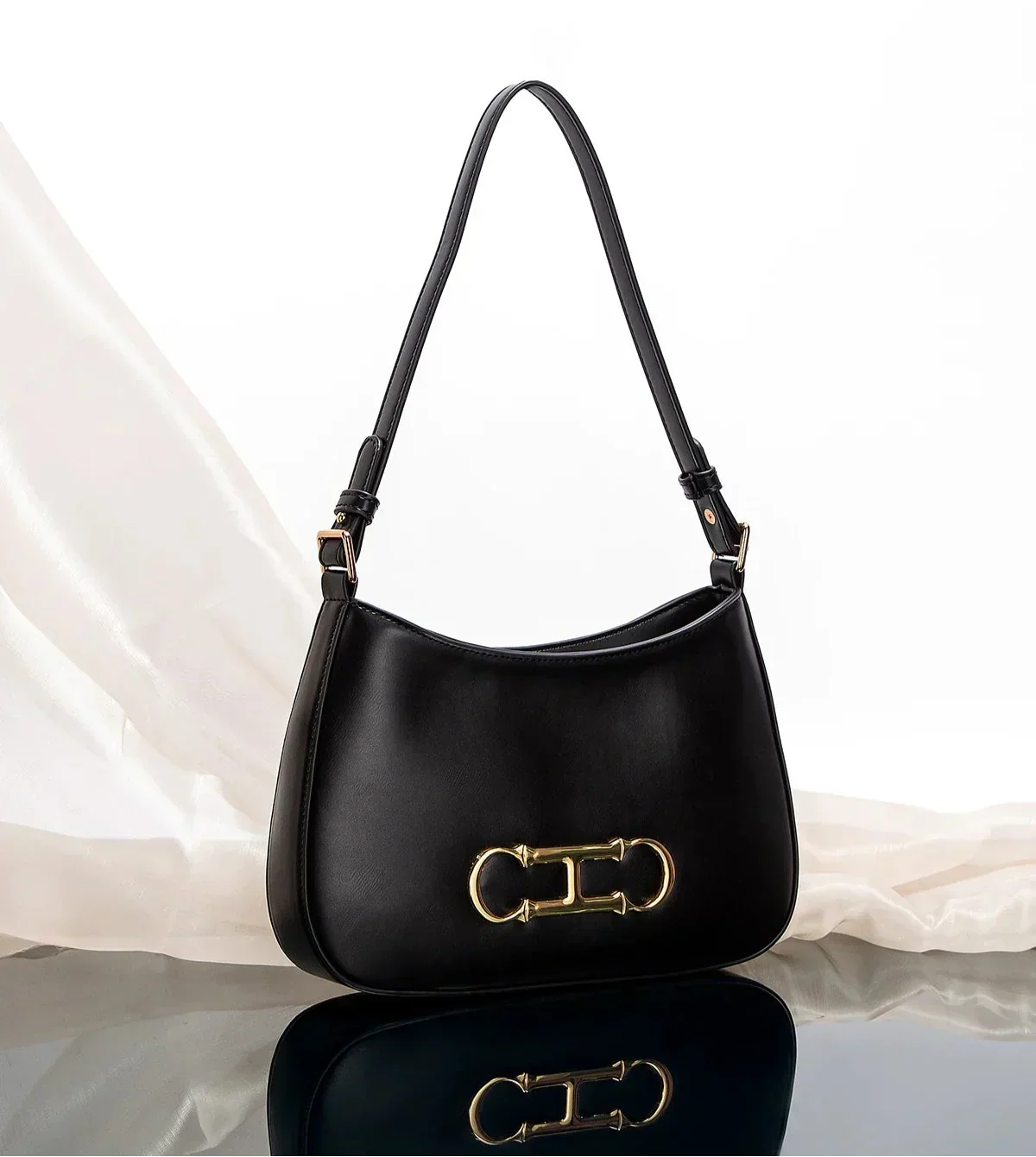 BORSA IN PELLE - CHEVALIER