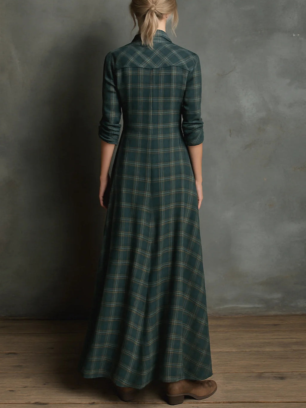 Margaux | Maxi Shirt Dress with Green Gingham Collar