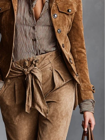 Matilde | Giacca Corta in Scamosciato Marrone con Revers