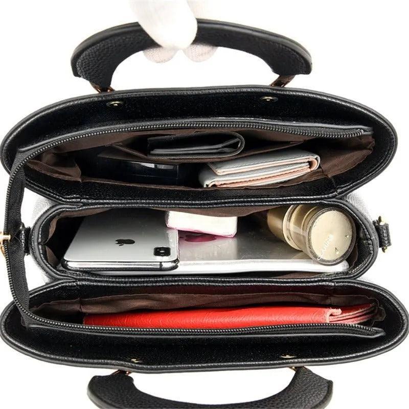 BORSA A TRACOLLA IN PELLE - UIVA