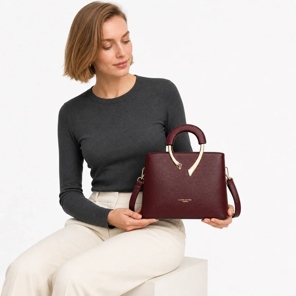 BORSA A TRACOLLA IN PELLE - UIVA