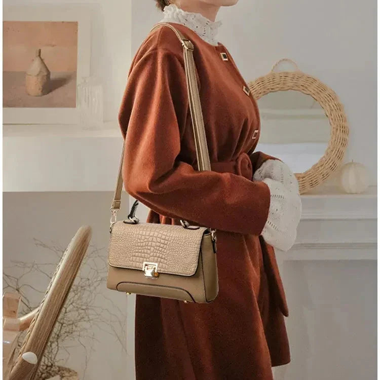 BORSA IN PELLE - CRAV