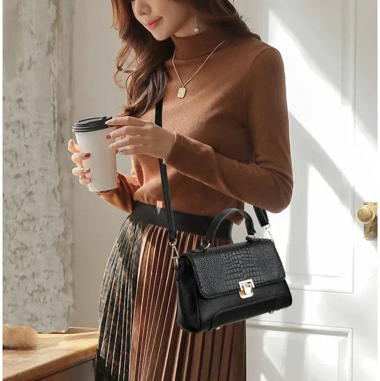 BORSA IN PELLE - CRAV
