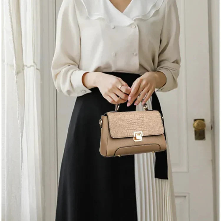 BORSA IN PELLE - CRAV