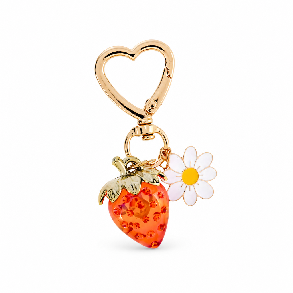 DAISY STRAWBERRY CHARM