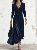 Loredana | Abito Maxi Asimmetrico con Scollatura a V e Pannelli in Raso Blu Navy