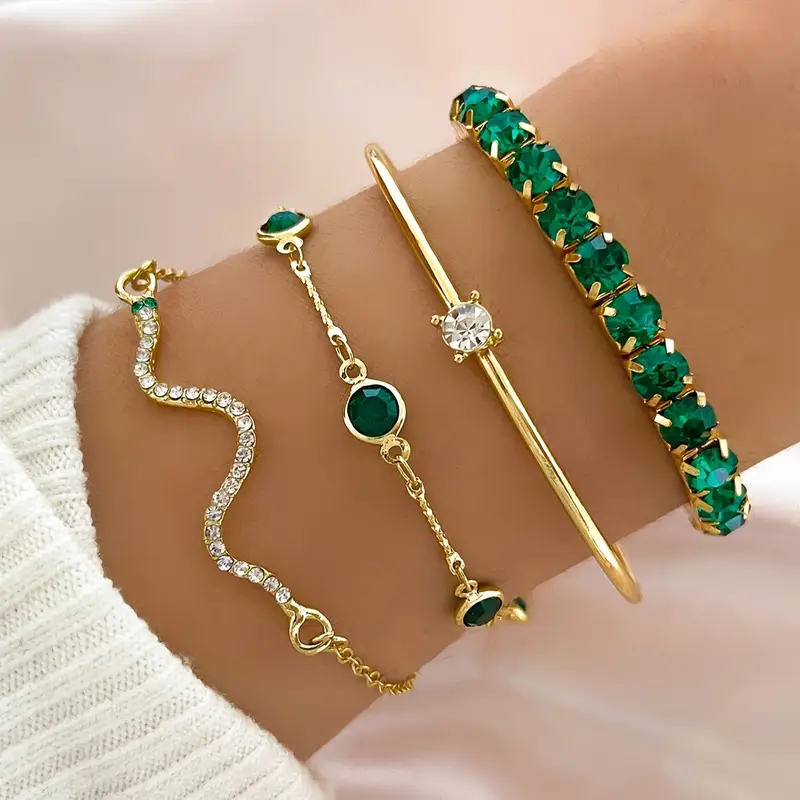 Aurora - Vintage Bracelet Set with Green Cubic Zirconia